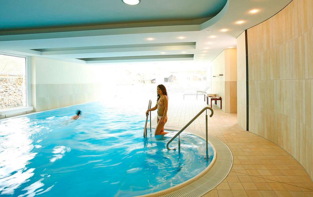 Zuefle Hotel Restaurant Spa ซุลซ์ อัม เนคคาร์ ภายนอก รูปภาพ